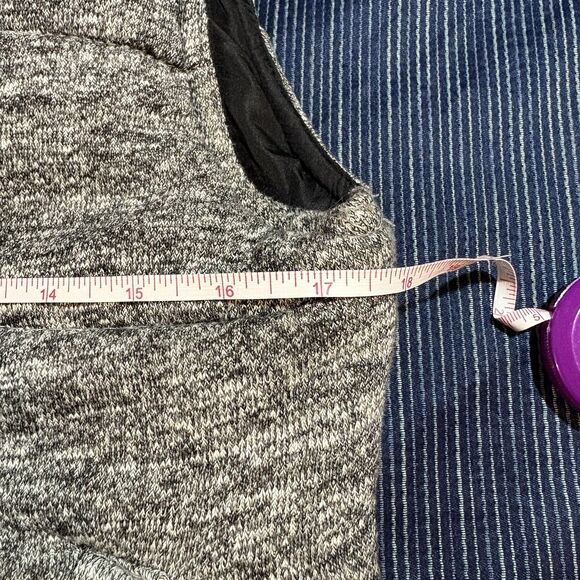 Skies Are Blue Vest Womens S Gray Quilted Snap Front Cozy Boho Layered Look - Picture 8 of 10